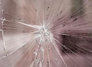 Crack in Window: When Is It a Problem? crack in window