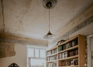 What Are the Common Causes of a Cluttered House?