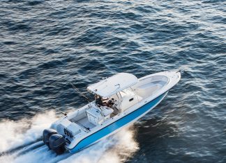 8 Top Tips To Keep Your Boat Looking Fresh All Year Round boat