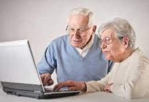Why It’s Important For Older People To Be Tech Savvy