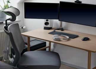 Computer Desks: How to Compare Different Options to Find the Right One