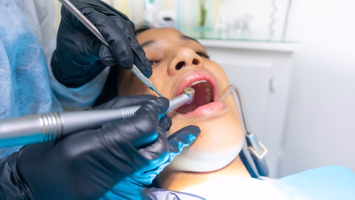 teeth whitening in Oshawa